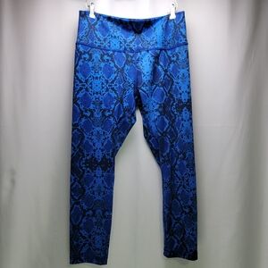 Lululemon Speed Tight Size 12 Ziggy Snake